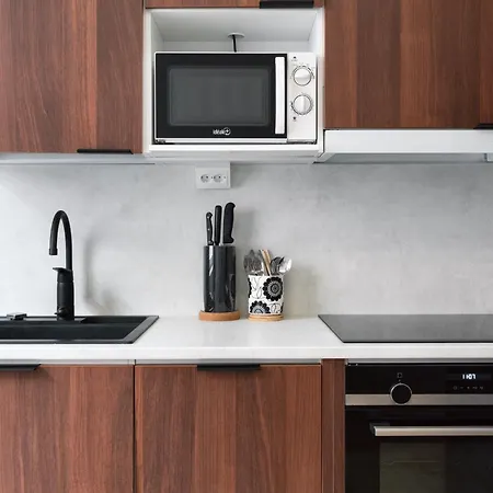 בית אירוח Private With Location *